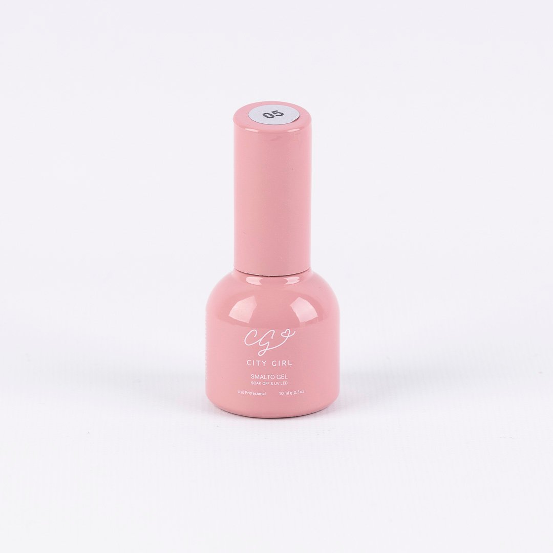 #05 ESMALTE SEMIPERMANENTE 10ML CITY GIRL