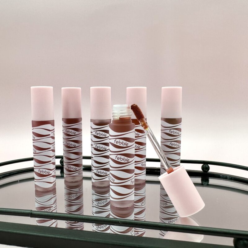 FBC017 LABIAL LIQUIDO VELVET MATTE FEBBLE X1U