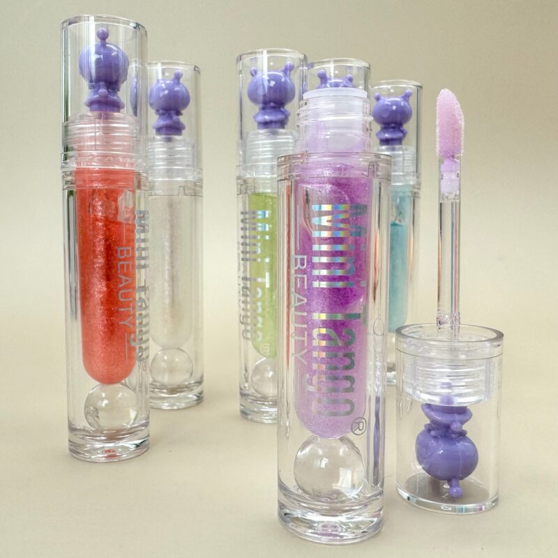 AC-LP0509 BRILLO LABIAL MINI TANGO KUROMI X1U
