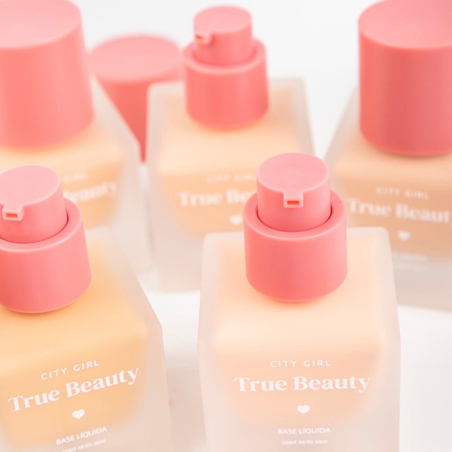 TRUE BEAUTY BASE LIQUIDO CITY GIRL – 30ML